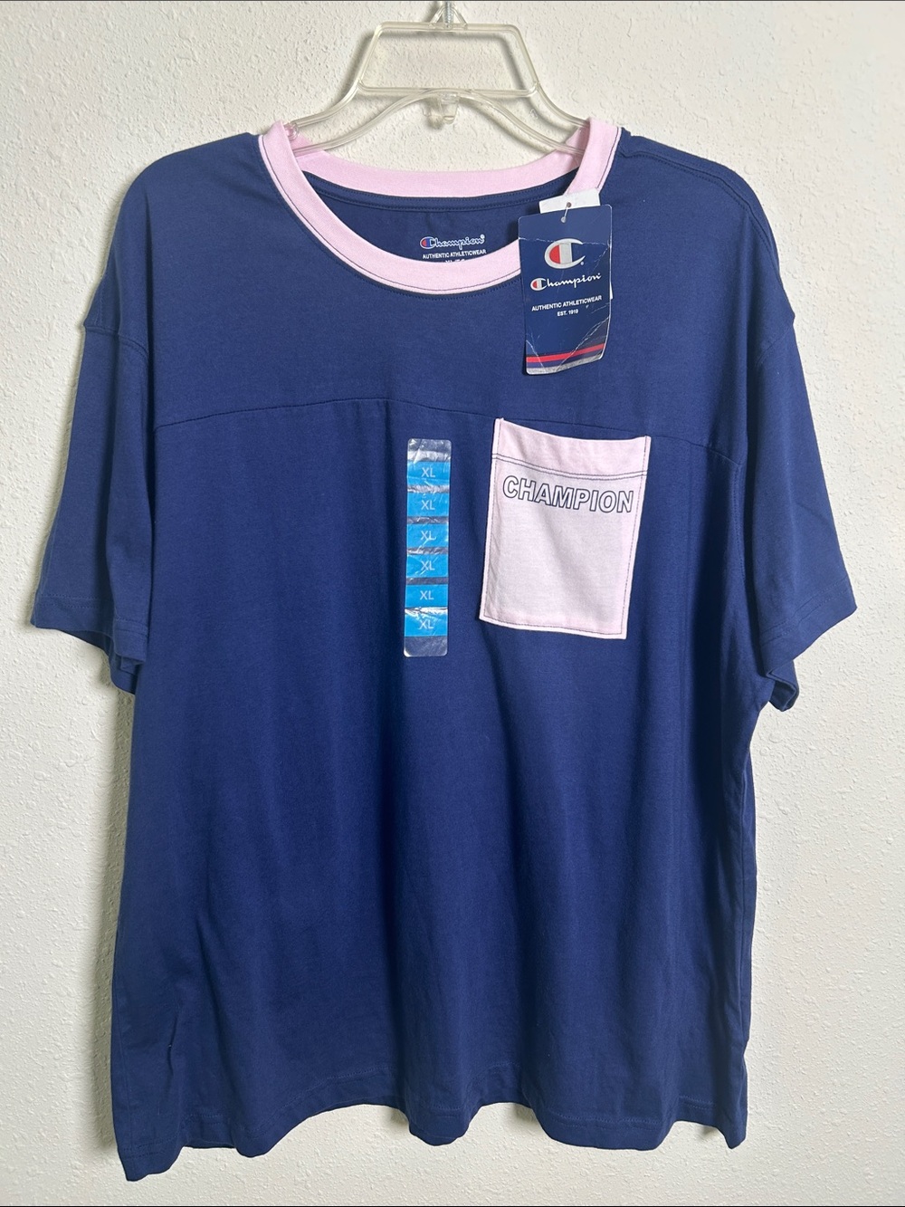 NWT Champion Navy blue pink pocket T-Shirt 100% Cotton Men’s XL
